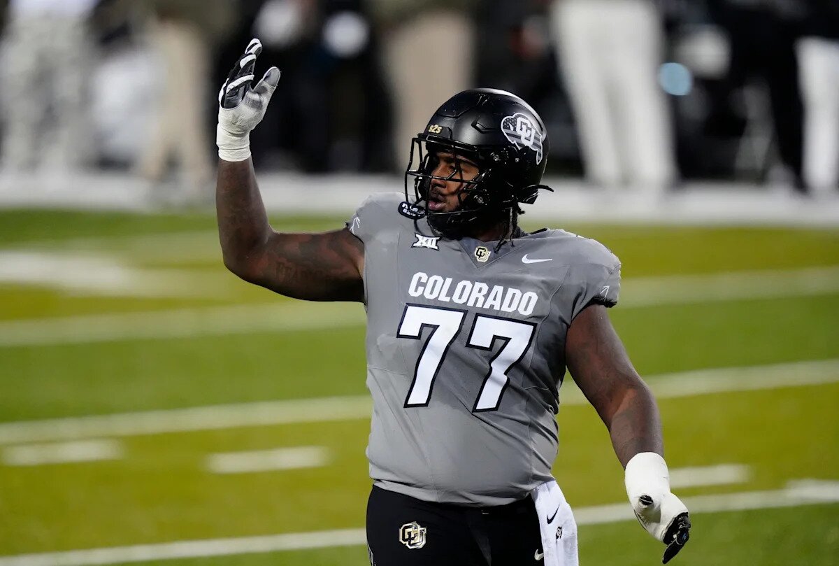 Steelers updated mock draft after the Broderick Jones trade