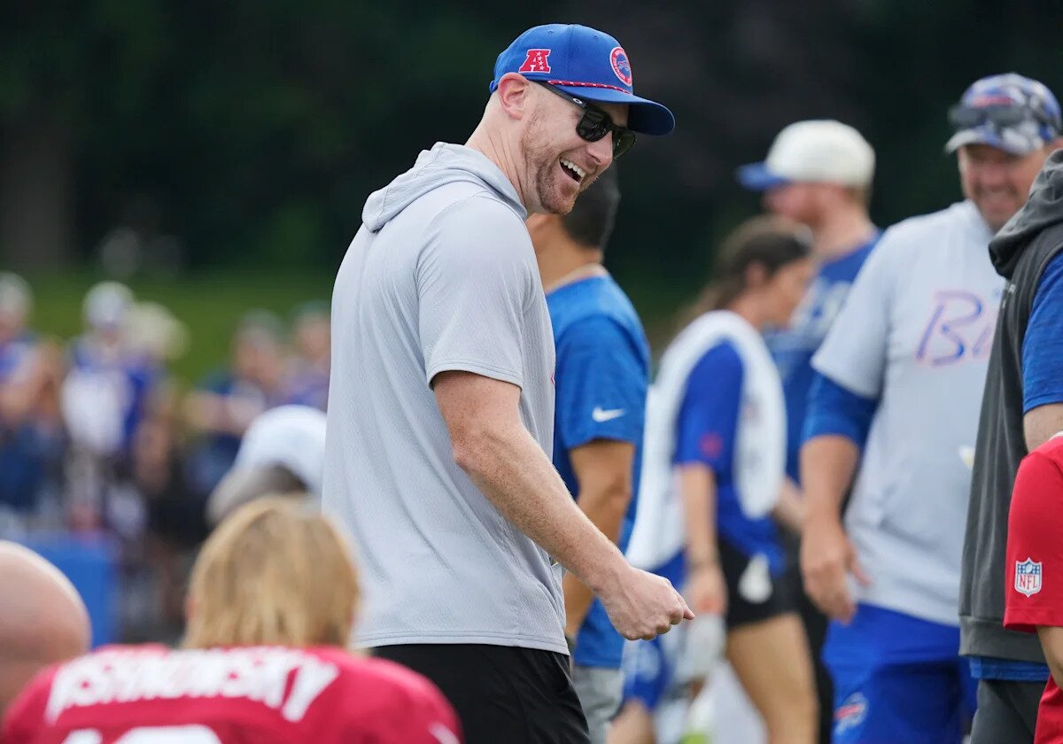 Where to watch Bills vs Panthers today, TV channel, streaming info