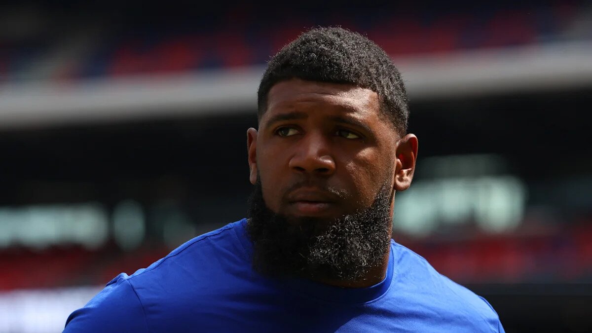 Bills acknowledge recent passing of Ed Oliver's young son