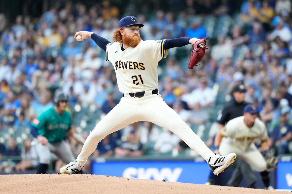 Brewers starter Dustin May lasts 1 pitch after being hit by line drive against Mets
