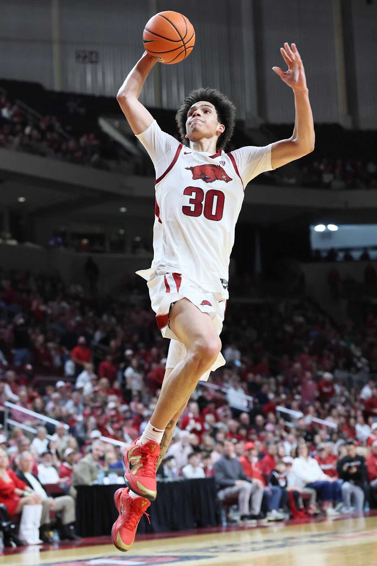 Arkansas basketball sophomore Isaiah Sealy arrested, team will handle matter 'internally