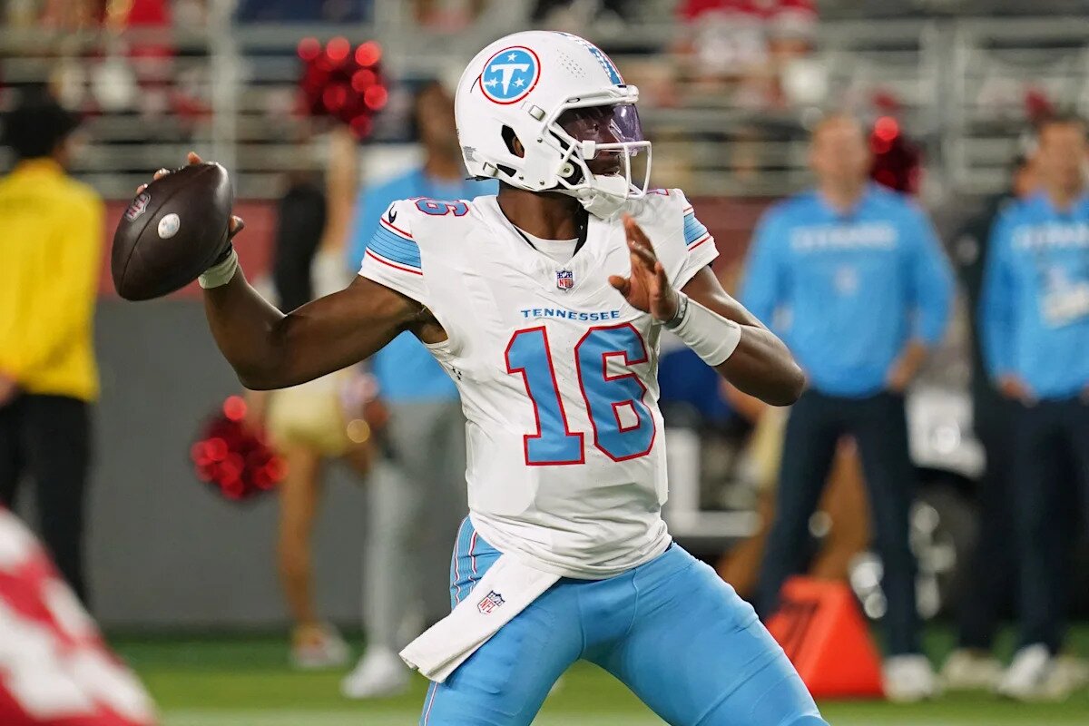 Where to watch former Vols in Titans-Seattle game: TV, channel, stream