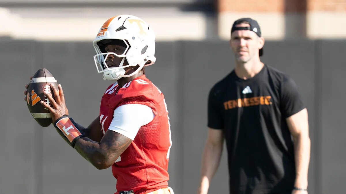 Josh Heupel names true freshman Faizon Brandon as No. 20 Tennessee’s starting quarterback