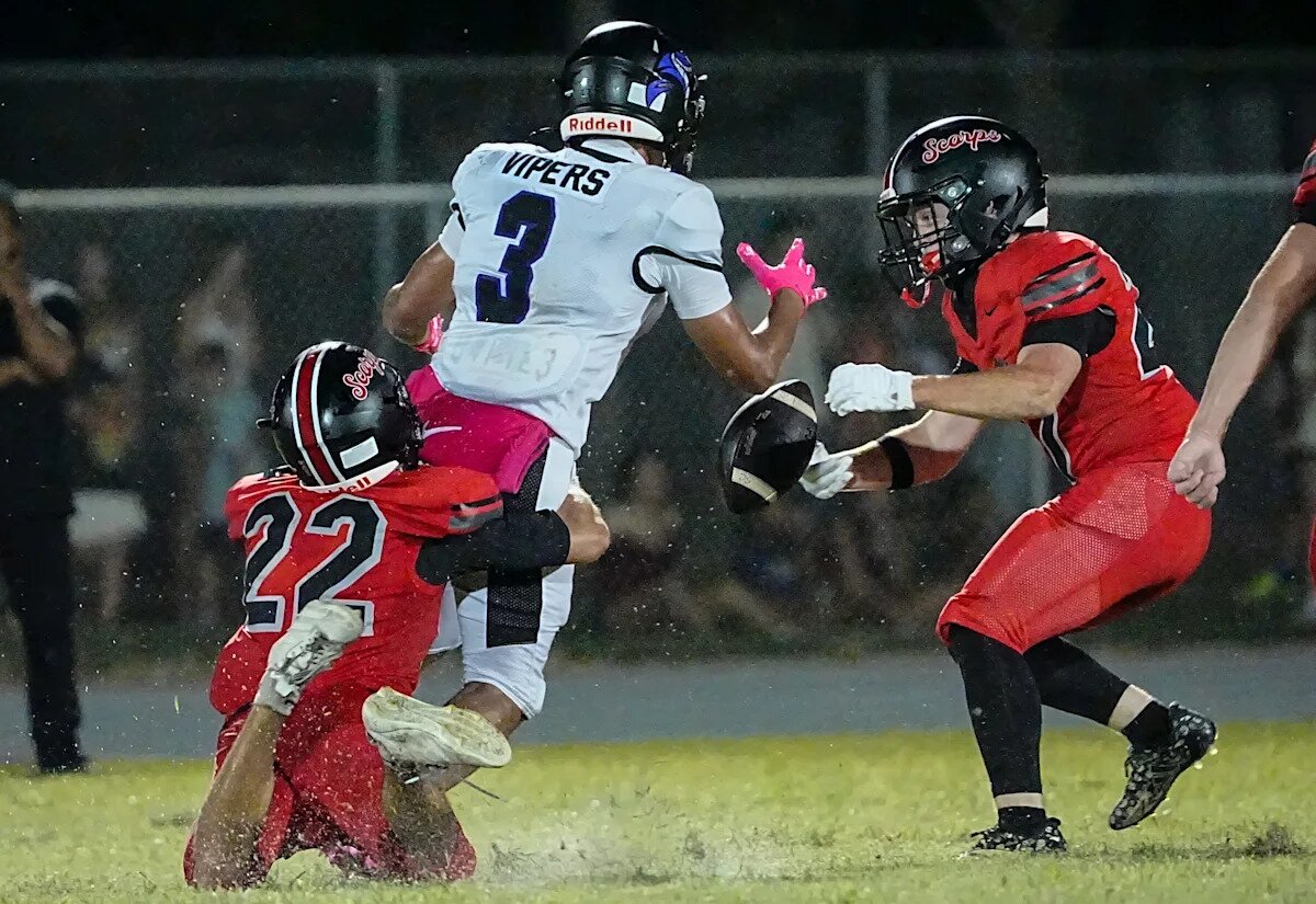 Satellite defense overwhelms Space Coast in statement Week 1 win