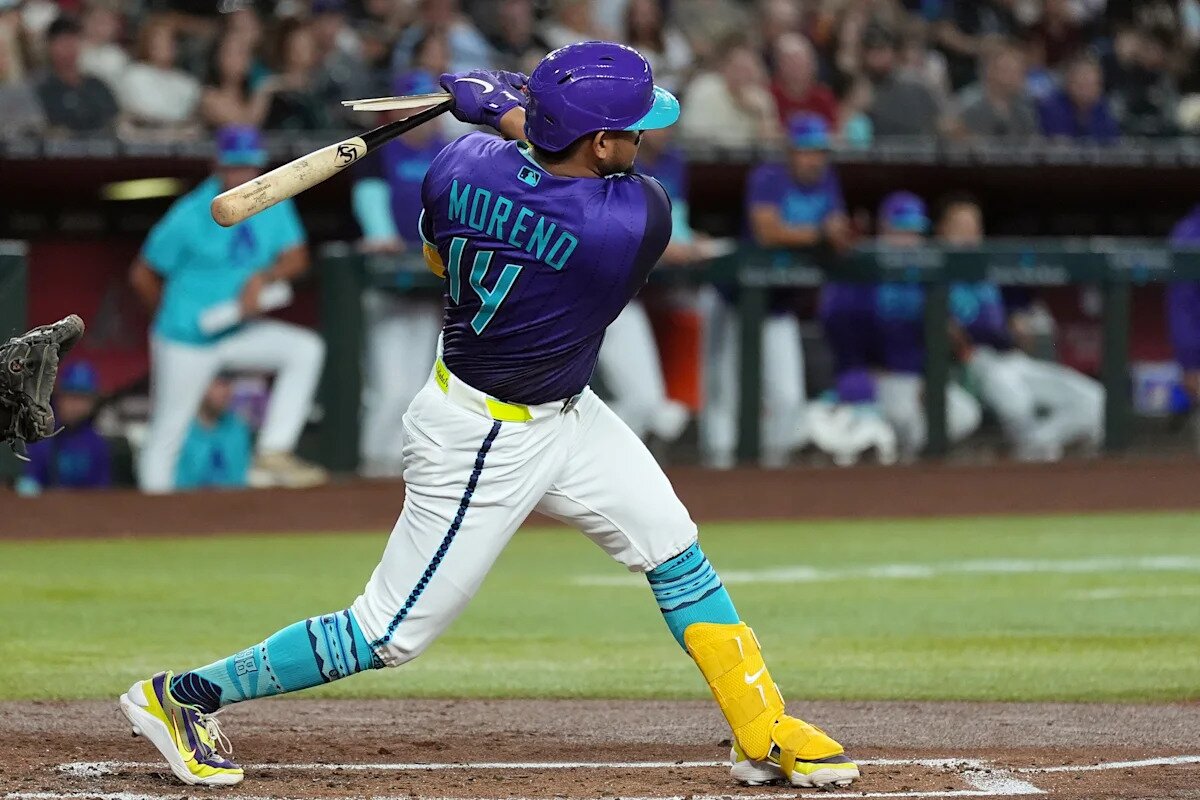 Ildemaro Vargas' 2-run triple highlights rally that pushes the Diamondbacks past Reds 5-3