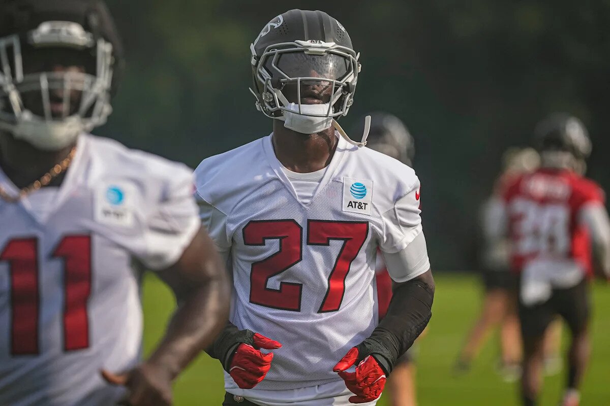 James Pearce Jr. plays in Falcons-Colts NFL preseason game