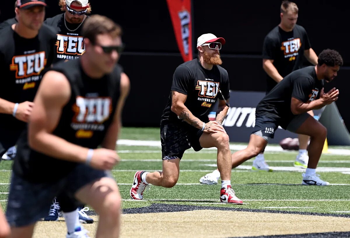 How much did George Kittle, Christian McCaffrey do in practice return?
