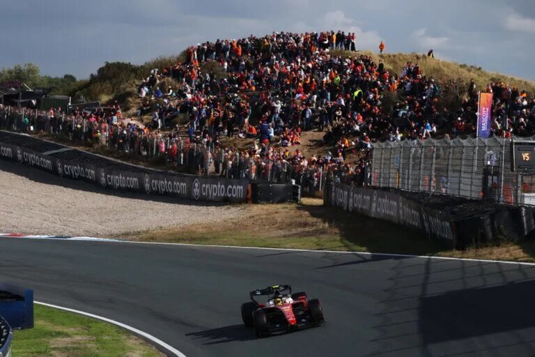 Hamilton Shows What Ferrari can Learn from Mercedes as Radio Onslaught Explained