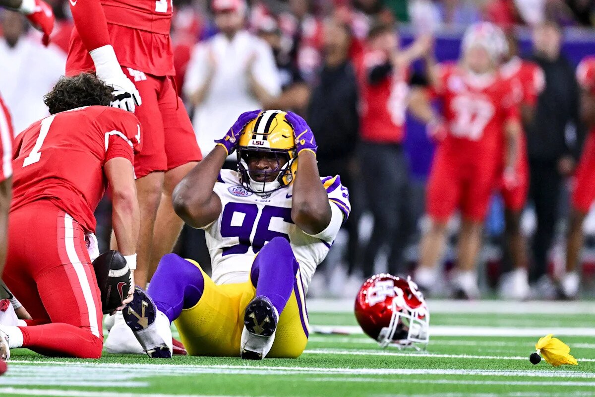 LSU football 5-star defensive tackle emerging at fall camp