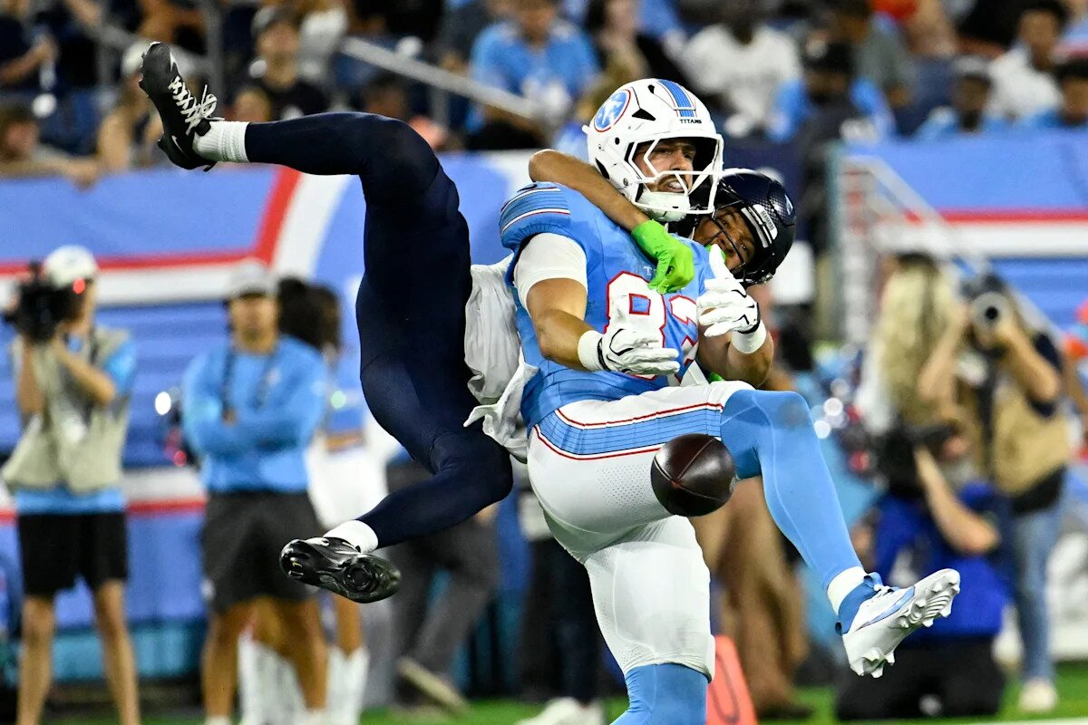 Titans overcome 13-point deficit to beat starter-less Seahawks, 19-16