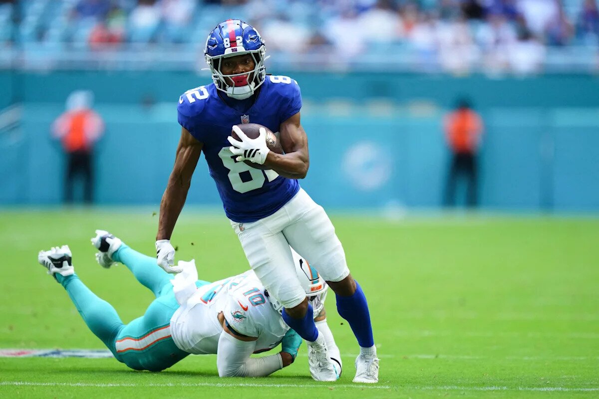 New York Giants WR carted off practice field with a torn ACL