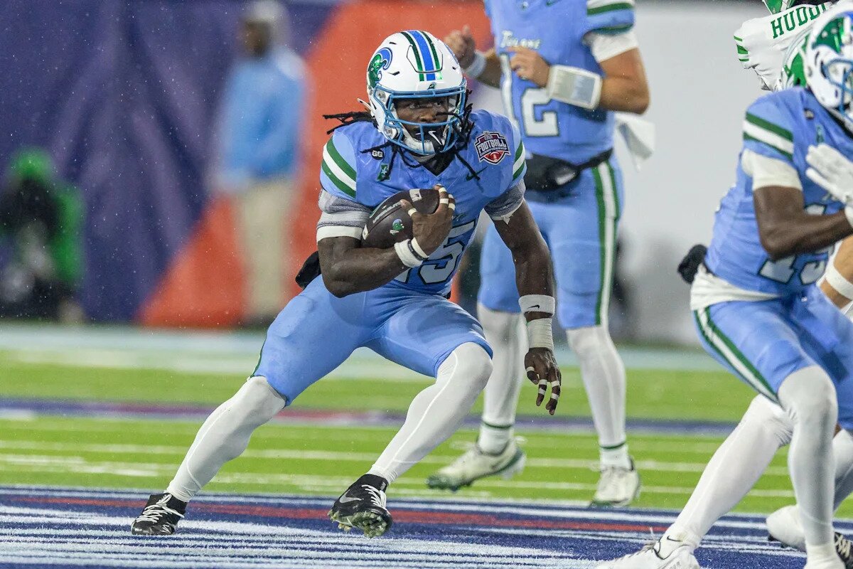 Tulane running back suffers injury, status for Duke game in question