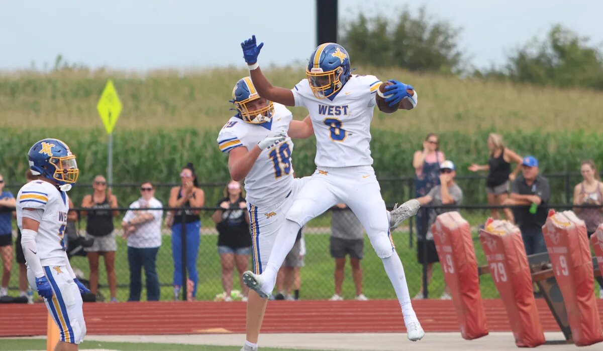 VOTE HERE for TR/Tribune Football Athlete of the Week for Week 2