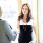 Communication style outweighs resume content in workplace first impressions, analysis finds