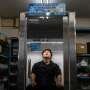Cool Japan: Human fridge chills workers in extreme heat