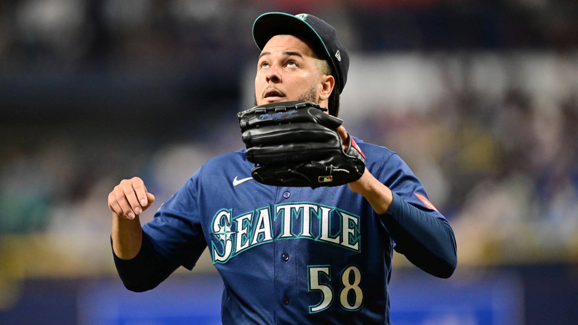 Luis Castillo trade grades: White Sox get their guy without big return; how do Mariners use freed-up money?