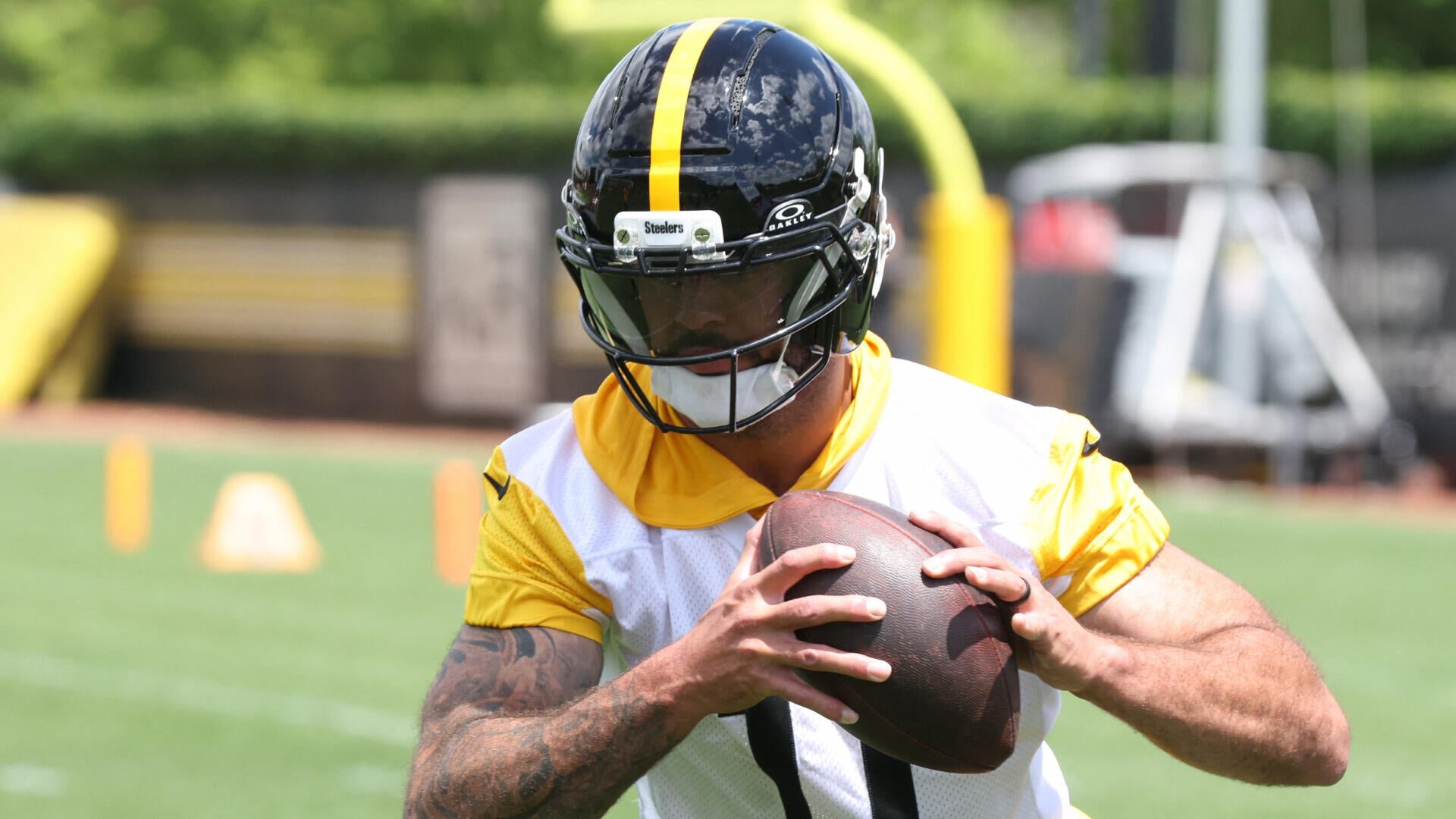 Fantasy Football: How to draft a winner from No. 10 spot in PPR leagues; full results, favorite picks, more