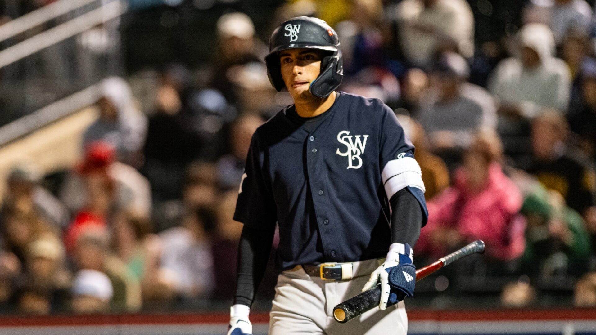 Yankees promoting top prospect George Lombard Jr. for MLB debut after quiet trade deadline, per report