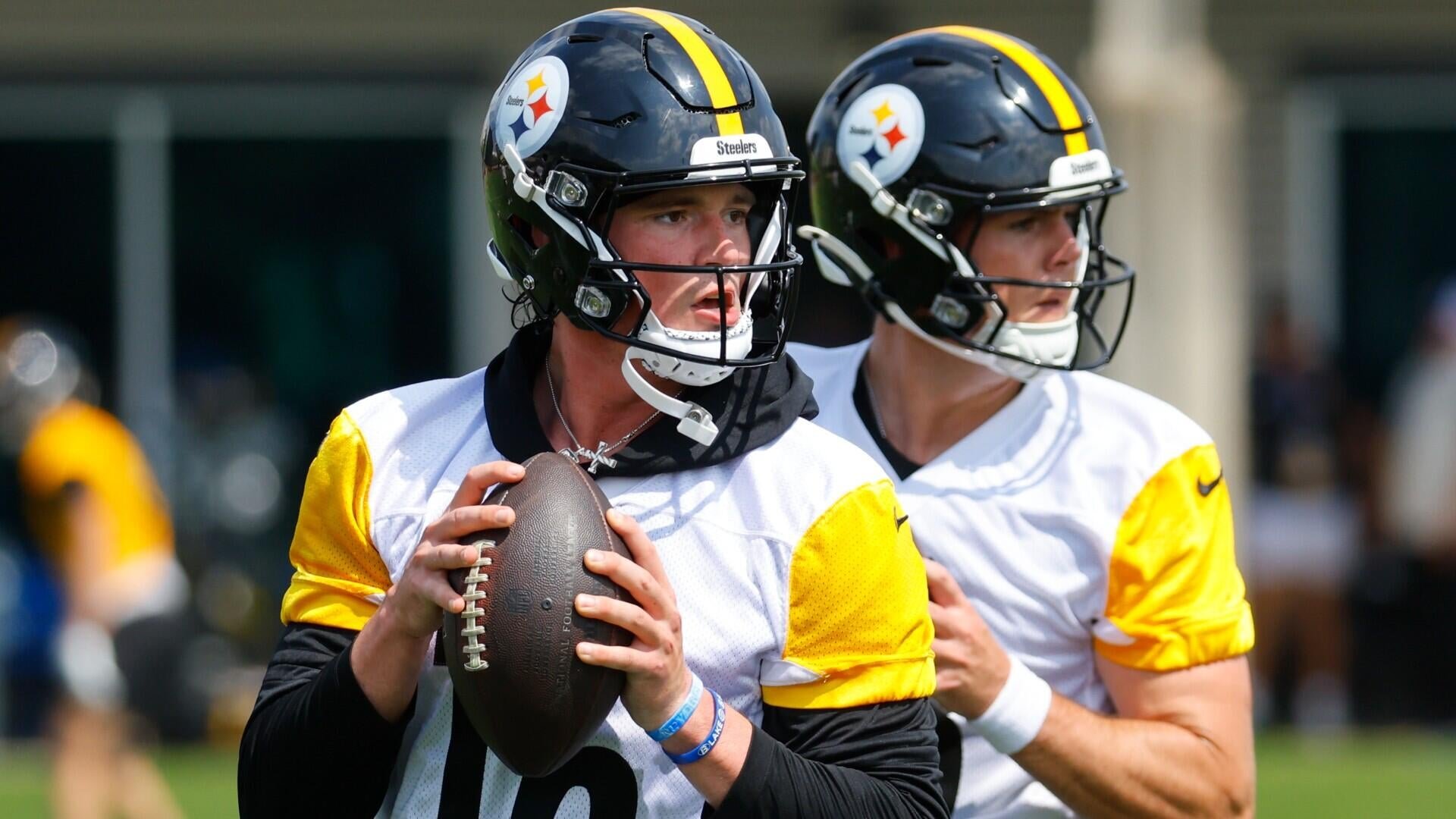 Steelers training camp overreactions: Drew Allar outplaying Will Howard? Is Rico Dowdle the new RB1?