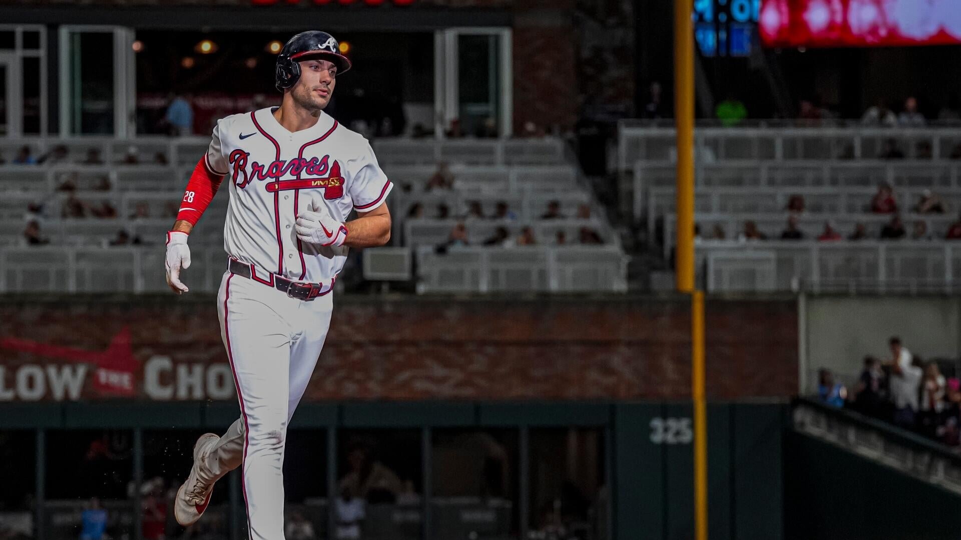 MLB predictions, odds, picks for Friday, Aug. 14: This 3-way parlay returns over +700