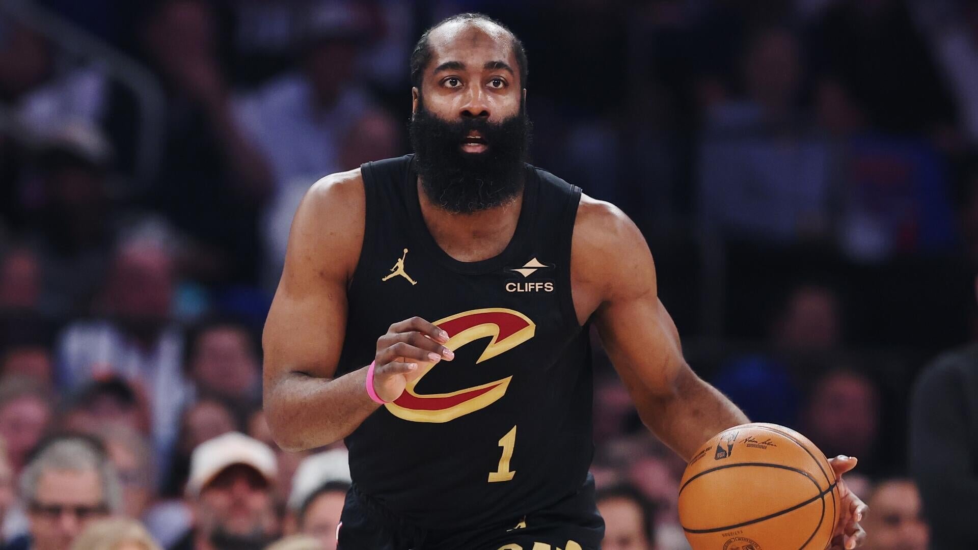 James Harden returning to Cavaliers on three-year, $97 million deal after team's acquisition of Peyton Watson