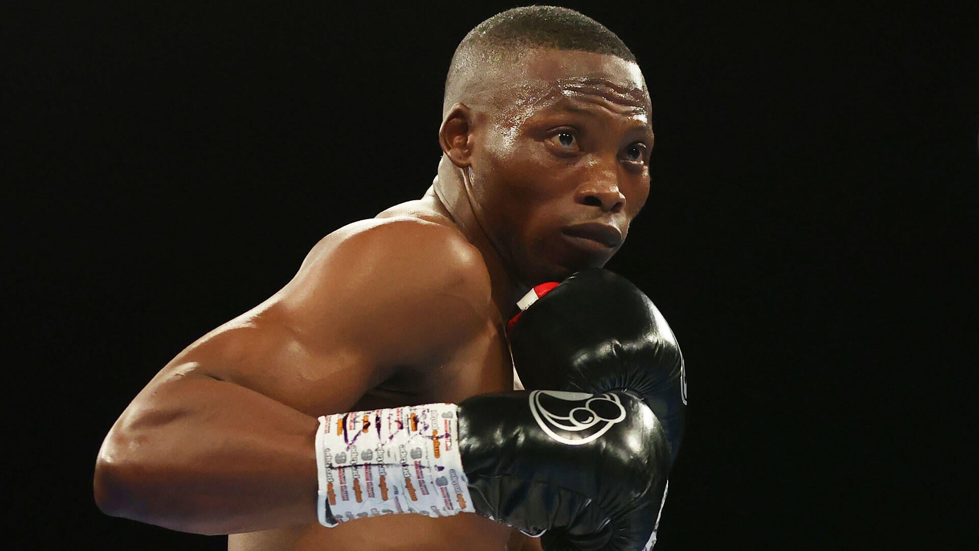 Zolani Tete dies at 38: Former world champion found dead after shooting at his home in South Africa