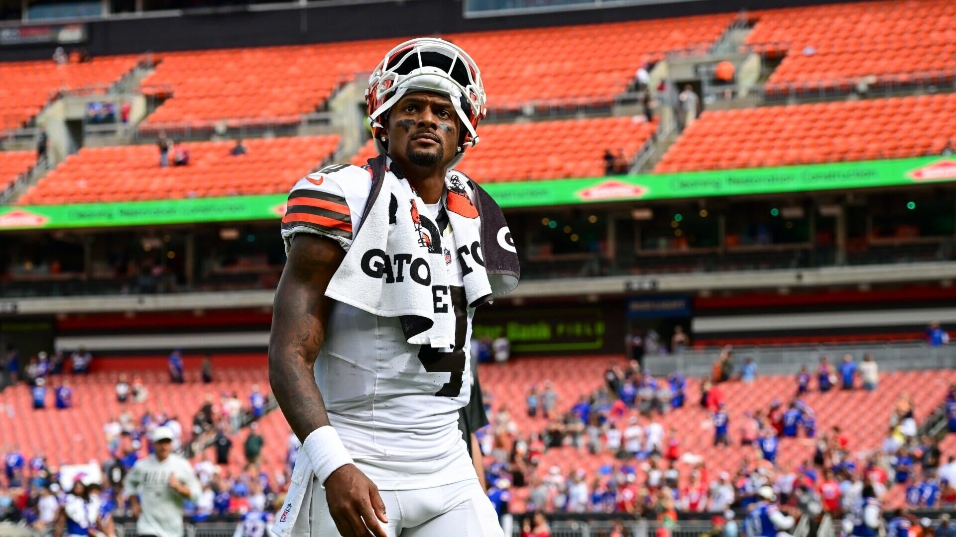 Deshaun Watson fires back at Browns fans after being booed: 'It's a disrespectful thing