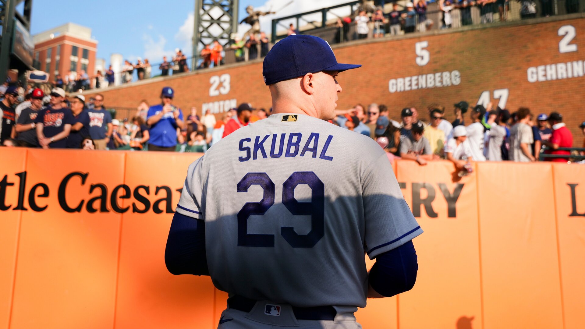 Tarik Skubal emotional in return to Detroit with Dodgers, faces mixed reaction from Tigers fans