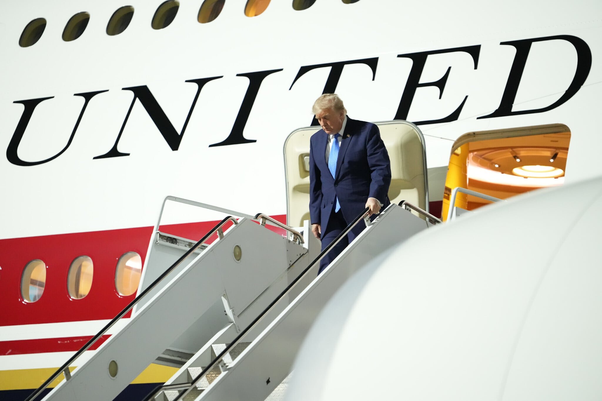 Report: Trump left Turkey last month on smaller plane, not old Air Force One, due to Iranian threat