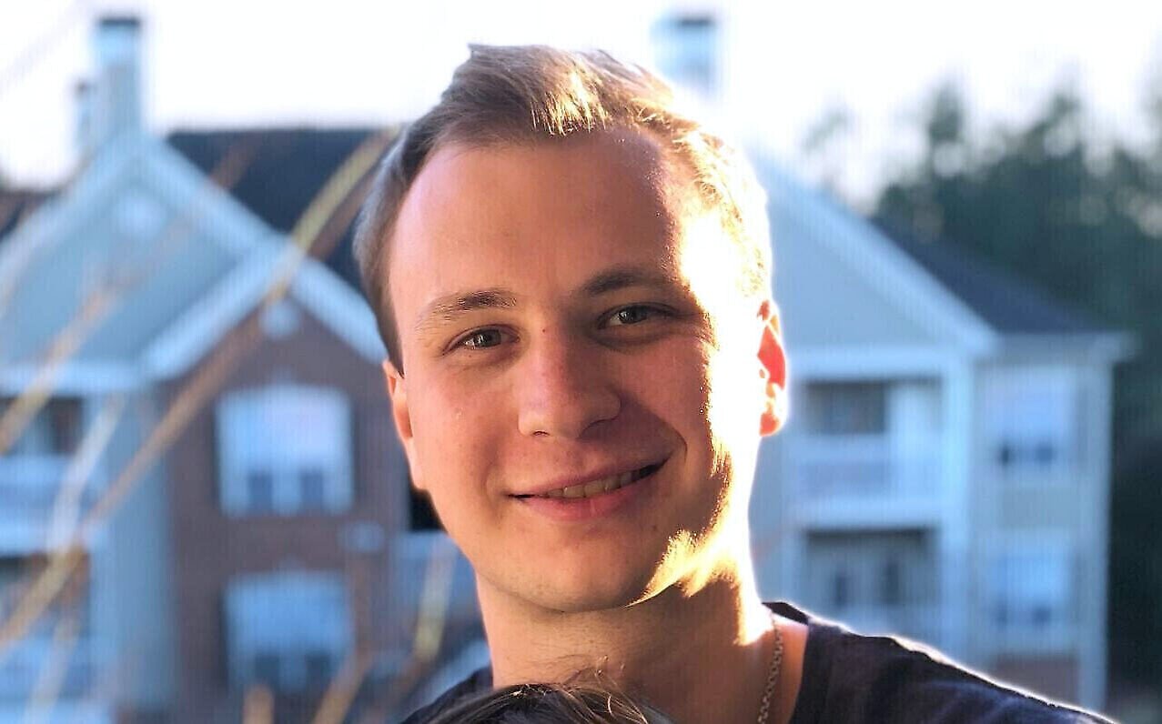 Russia frees former US marine jailed for more than 4 years