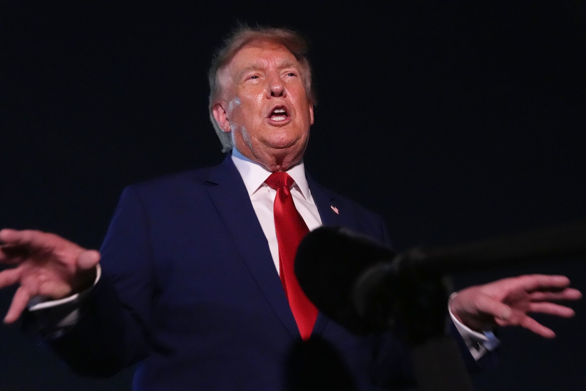 Trump says US to keep up blockade, as Iran vows closed Hormuz until demands met