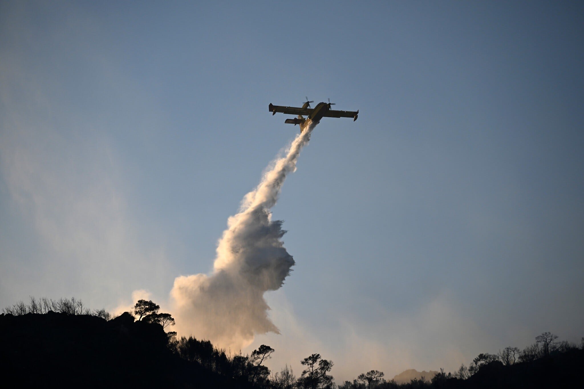 Israeli arrested in Greece for negligent arson after BBQ sparks wildfire
