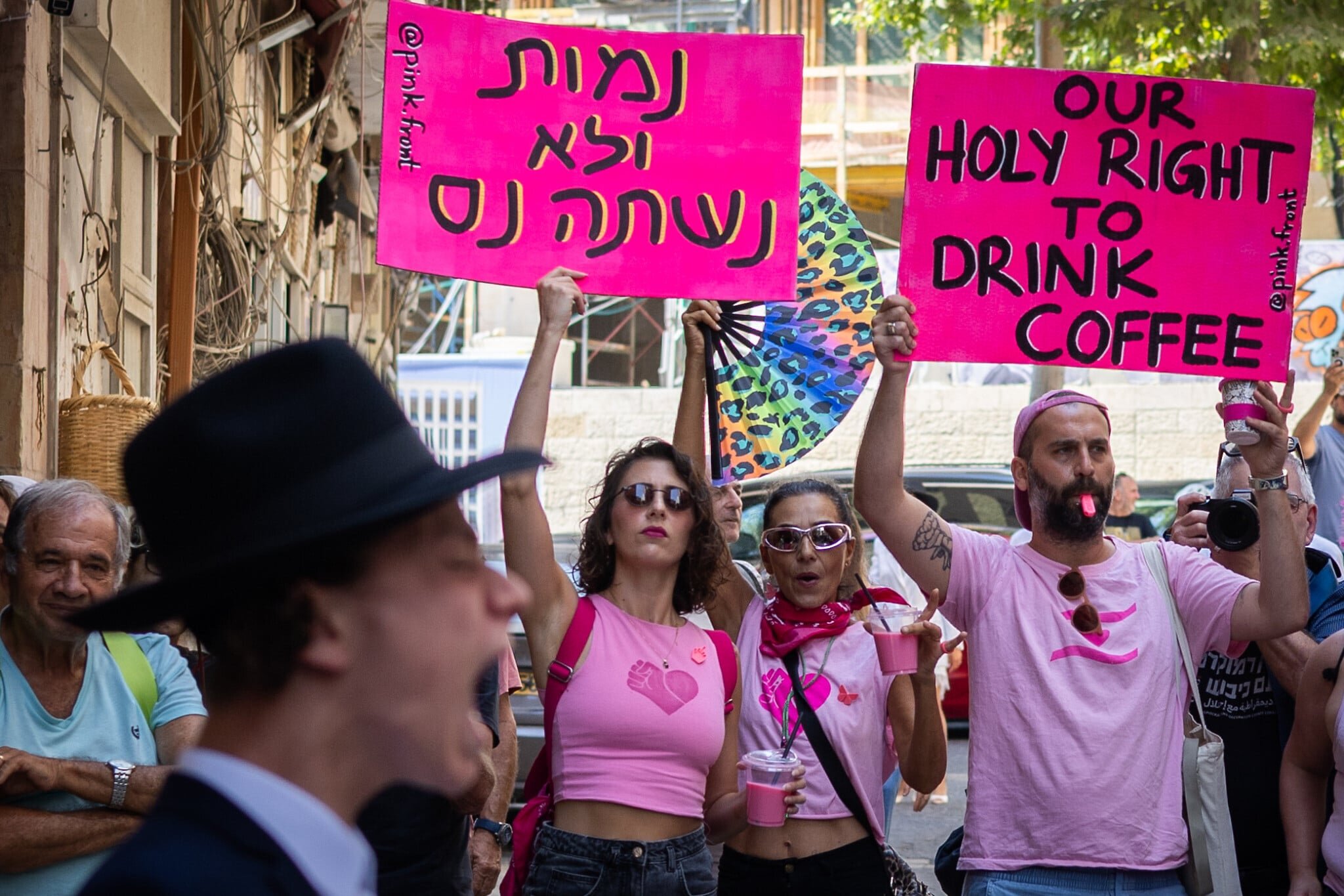 Door to Jerusalem cafe open on Shabbat vandalized as Haredim protest for 7th week