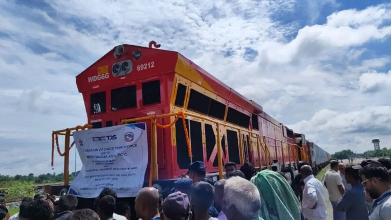 1st direct freight train opens new India-Nepal chapter
