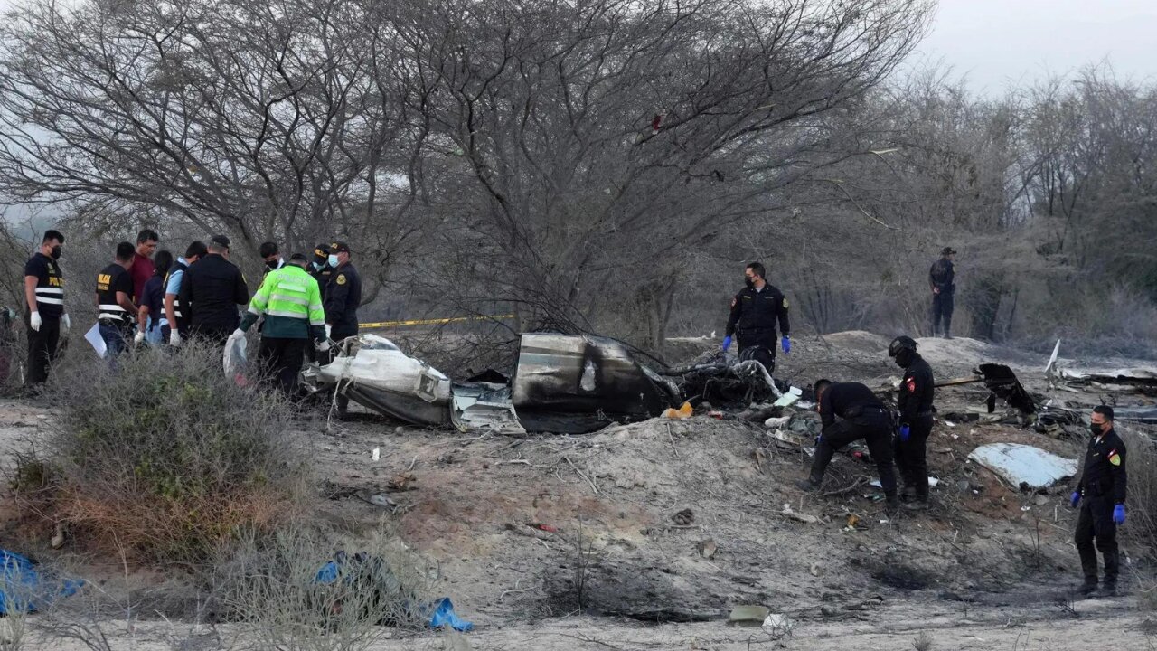 13 killed as tourist plane crashes near Peru's Nazca Lines