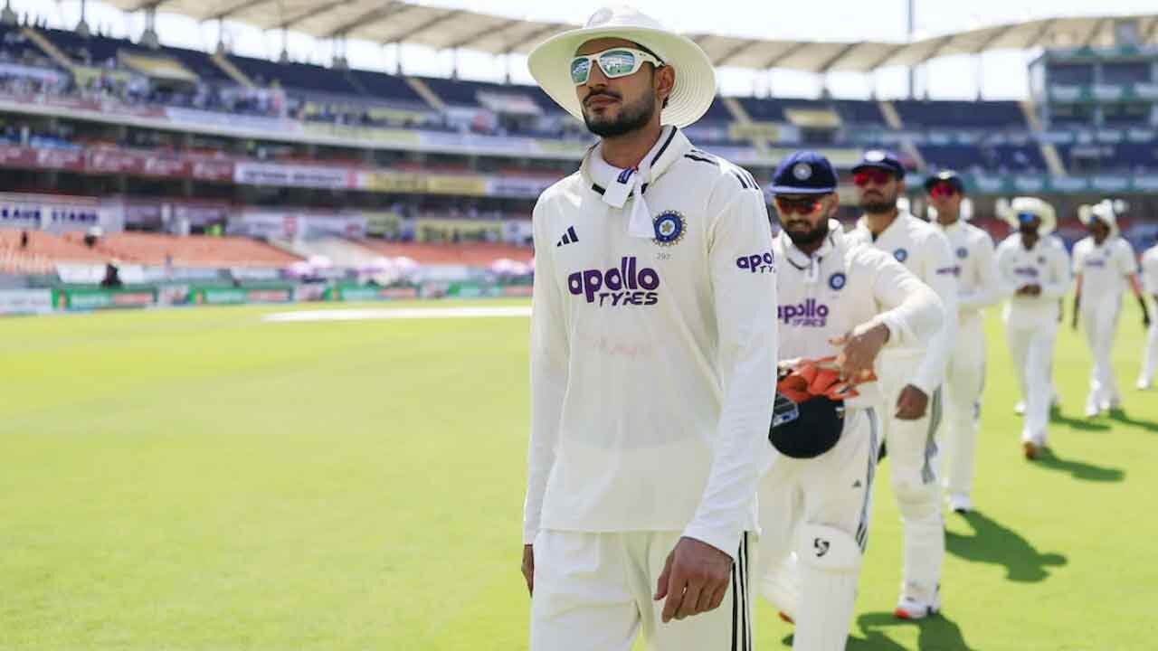 Shubman Gill suffers finger injury, KL Rahul leads India in warm-up game