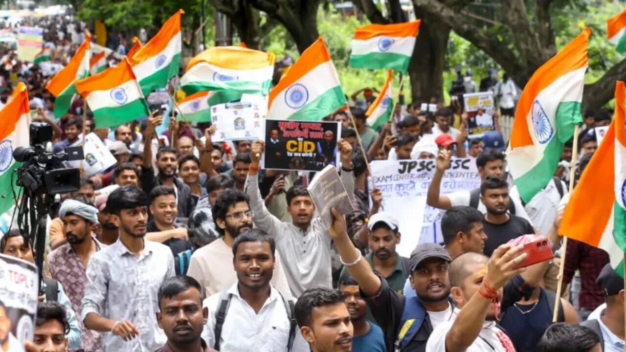 Jharkhand protests: Students to gherao CM residence on August 20 if demands not met