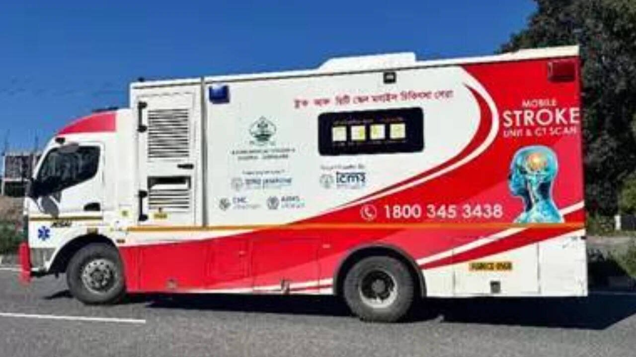 Use medical tourists' money to treat poor Indians: Panel