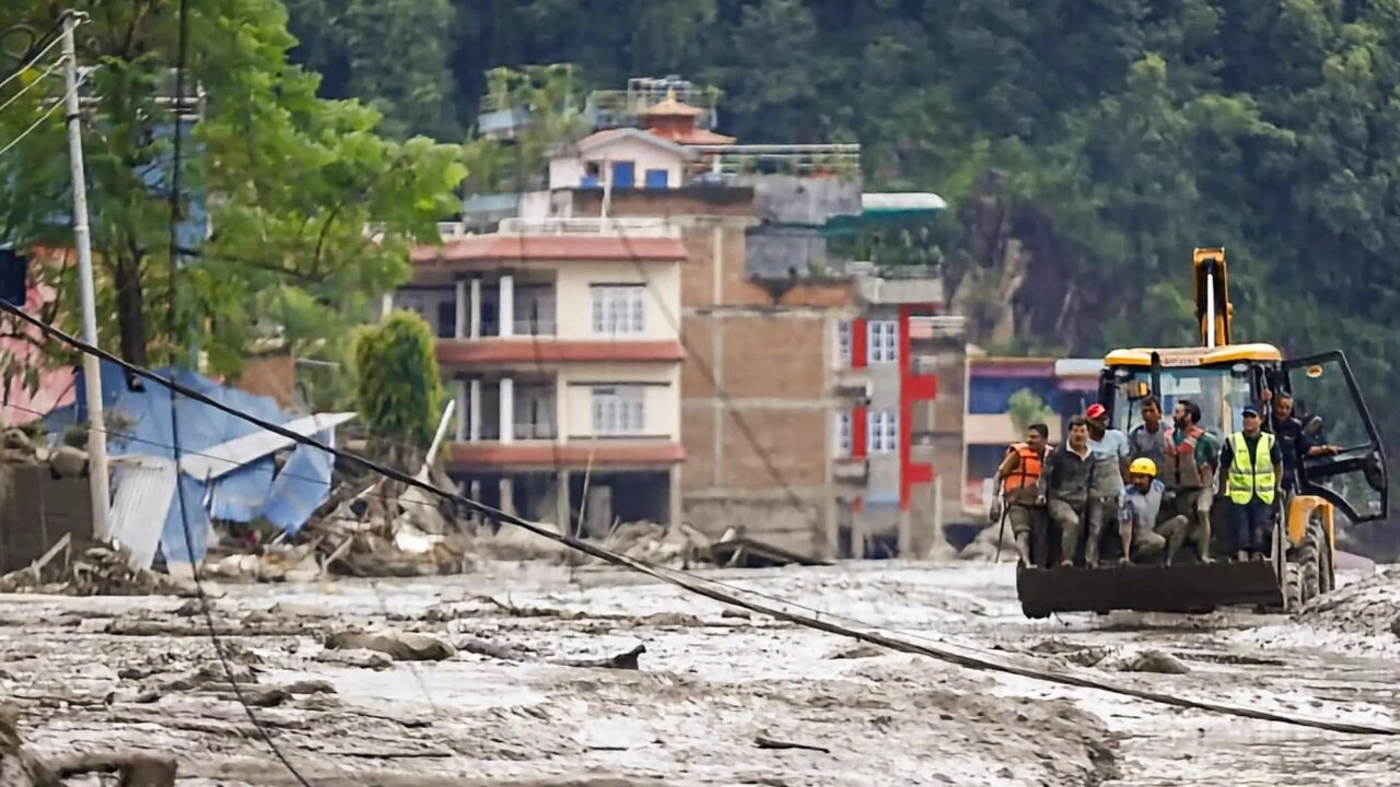 Nepal floods: India opens helplines as over 130 nationals remain missing