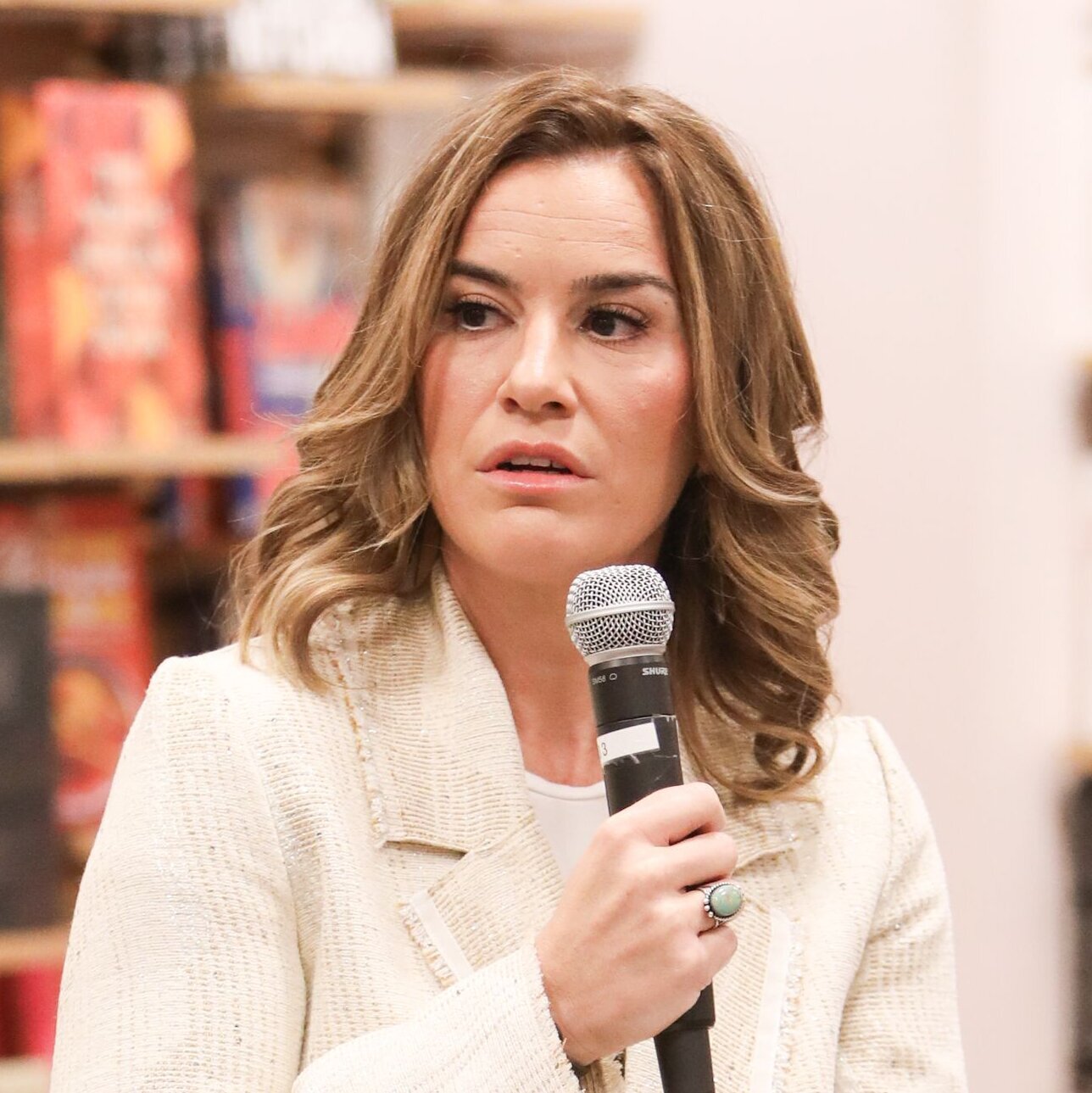 Self-Help Influencer Nicole LePera Faces Litigation