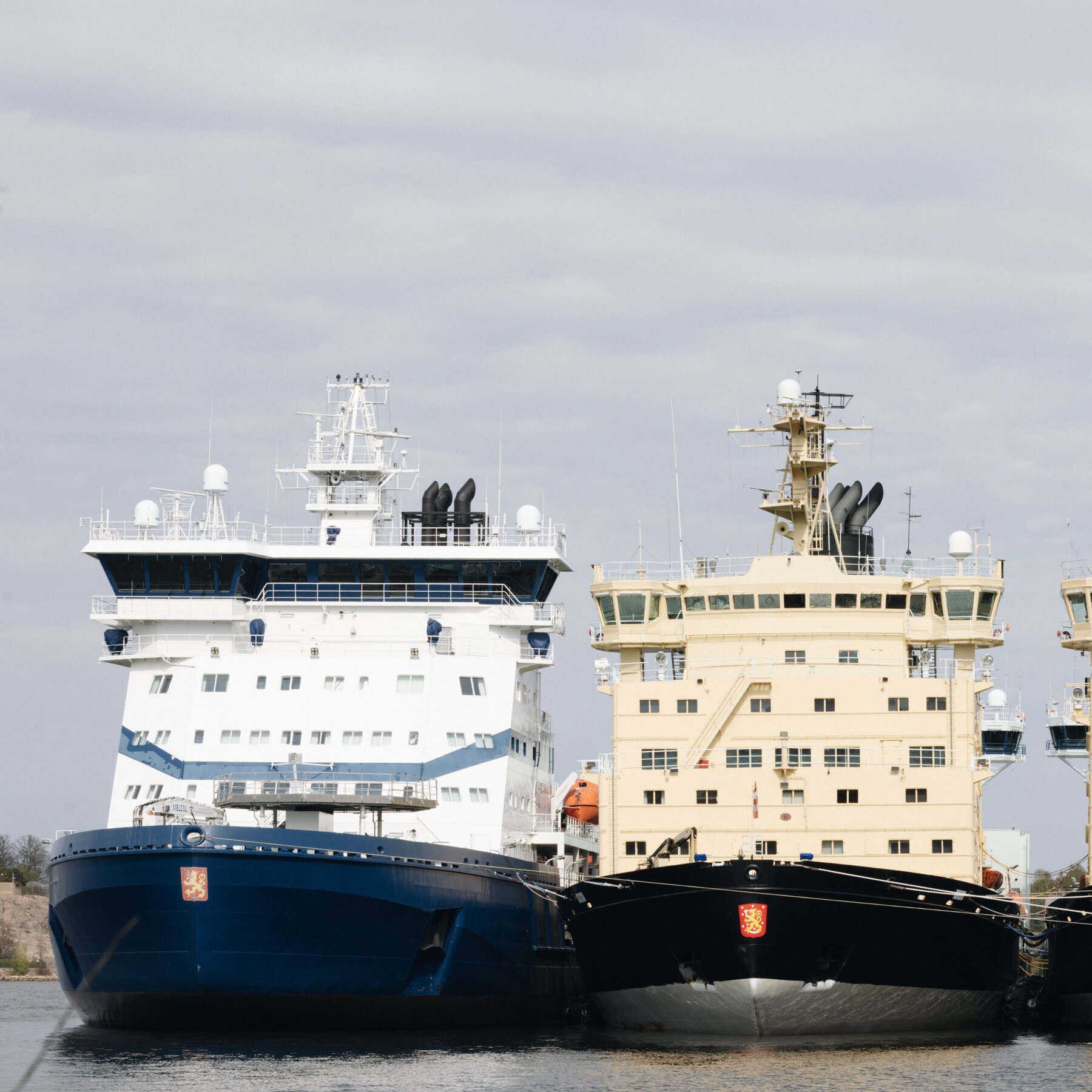 Trump’s Fixation on Arctic Ships Led to Billions in No-Bid Contracts