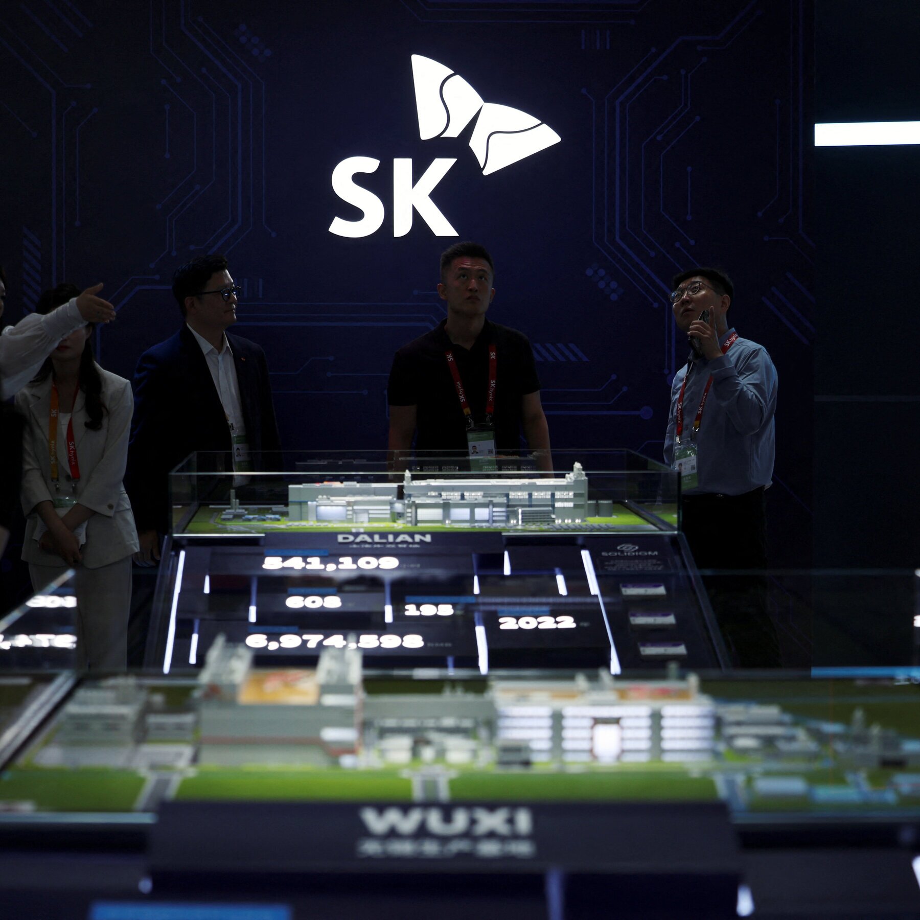 South Korea’s Memory Chip Giant Defies A.I. Market Jitters