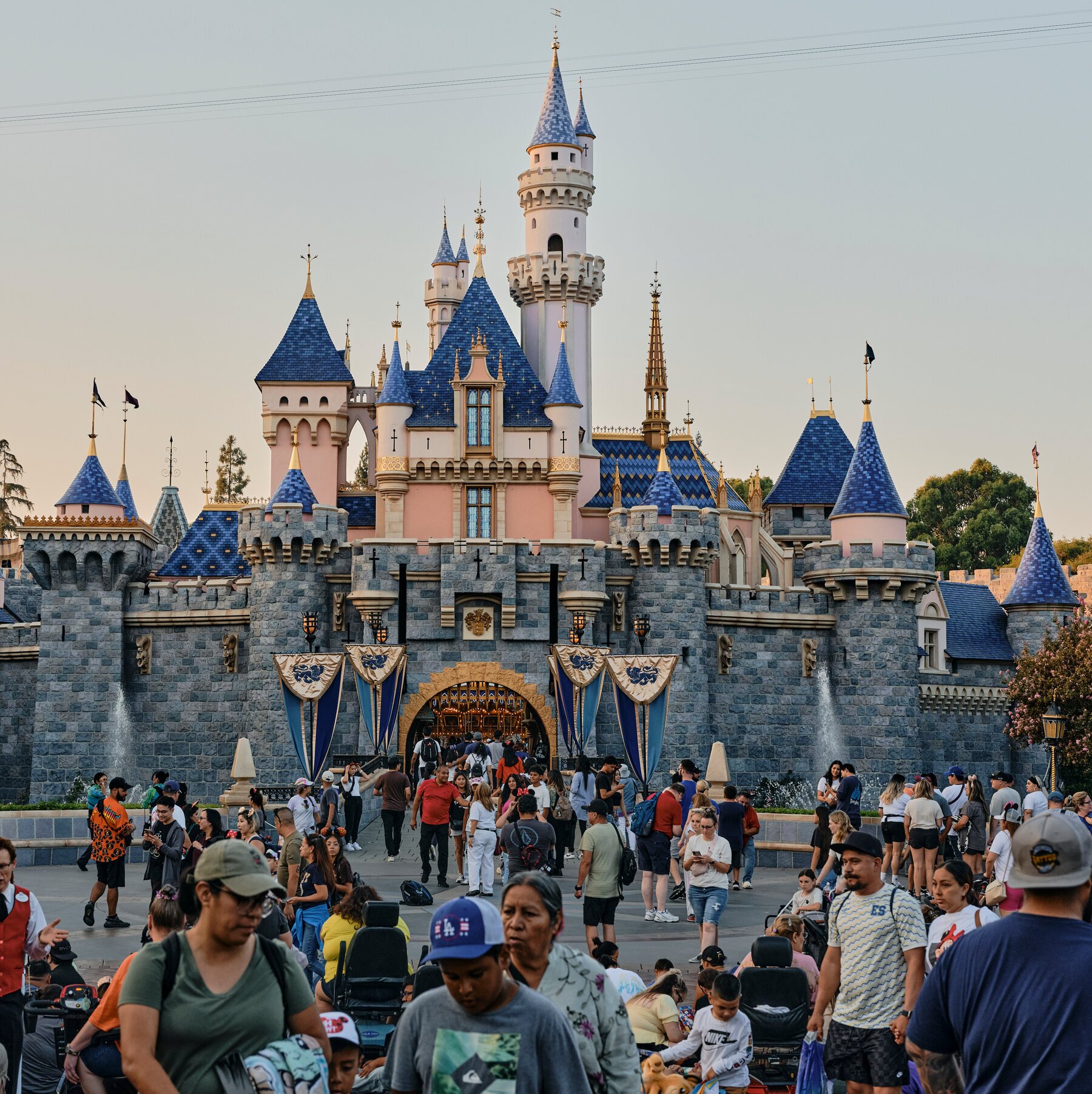 Disney Theme Parks Report Strong Results, While Comcast’s Universal Parks Dip