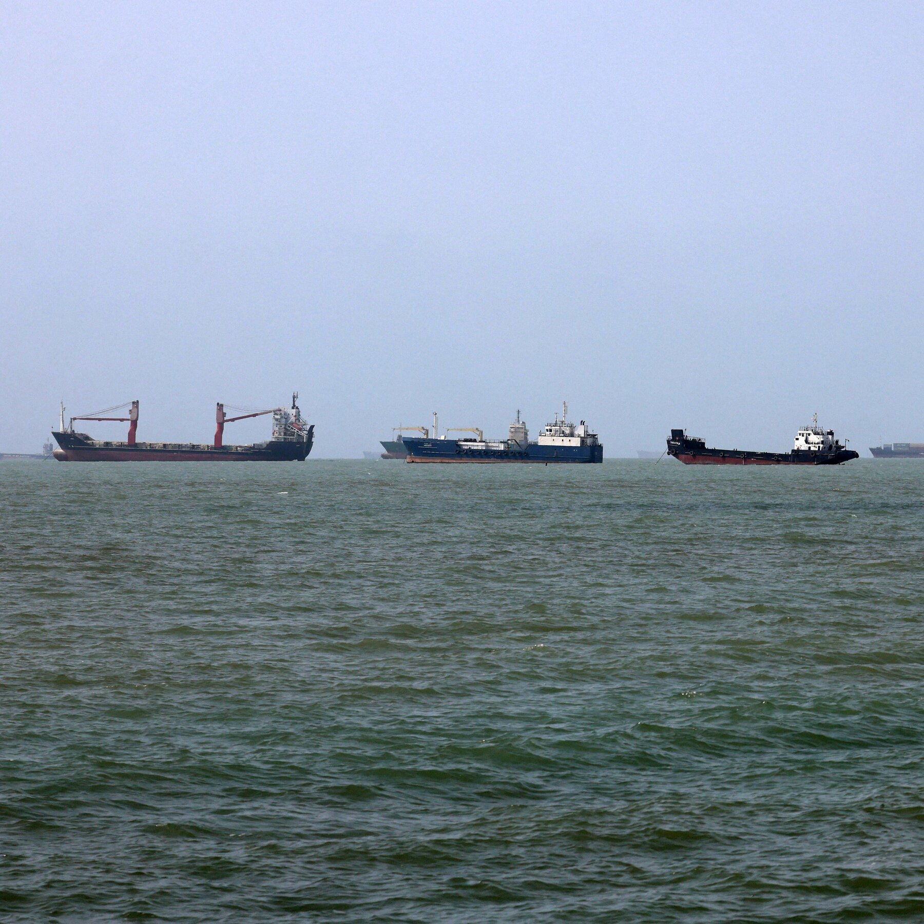 Iran Insists Strait of Hormuz Will Stay Closed Until Trump Agrees to Demands