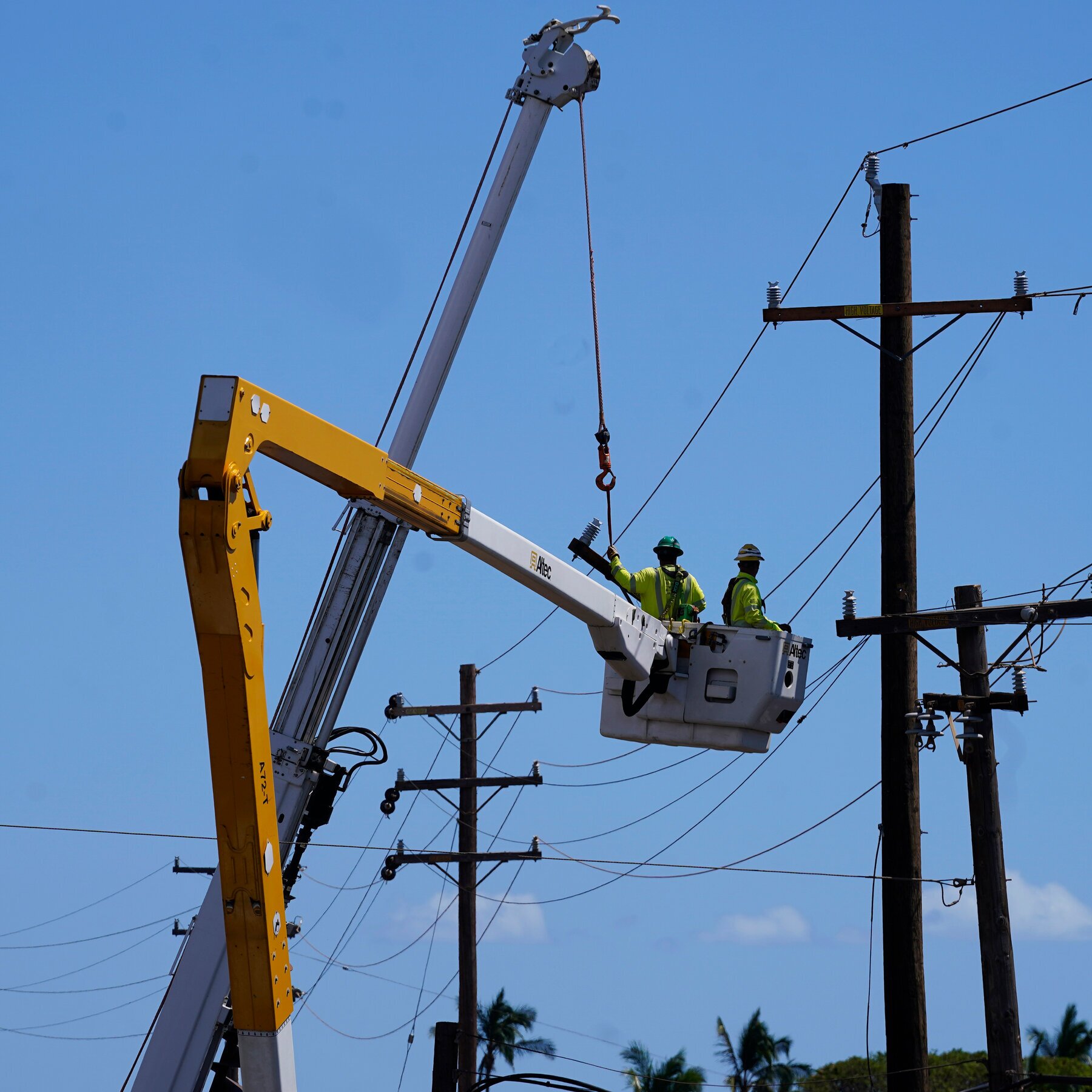 Hawaiian Electric Warns Any Power Outages May Last Days