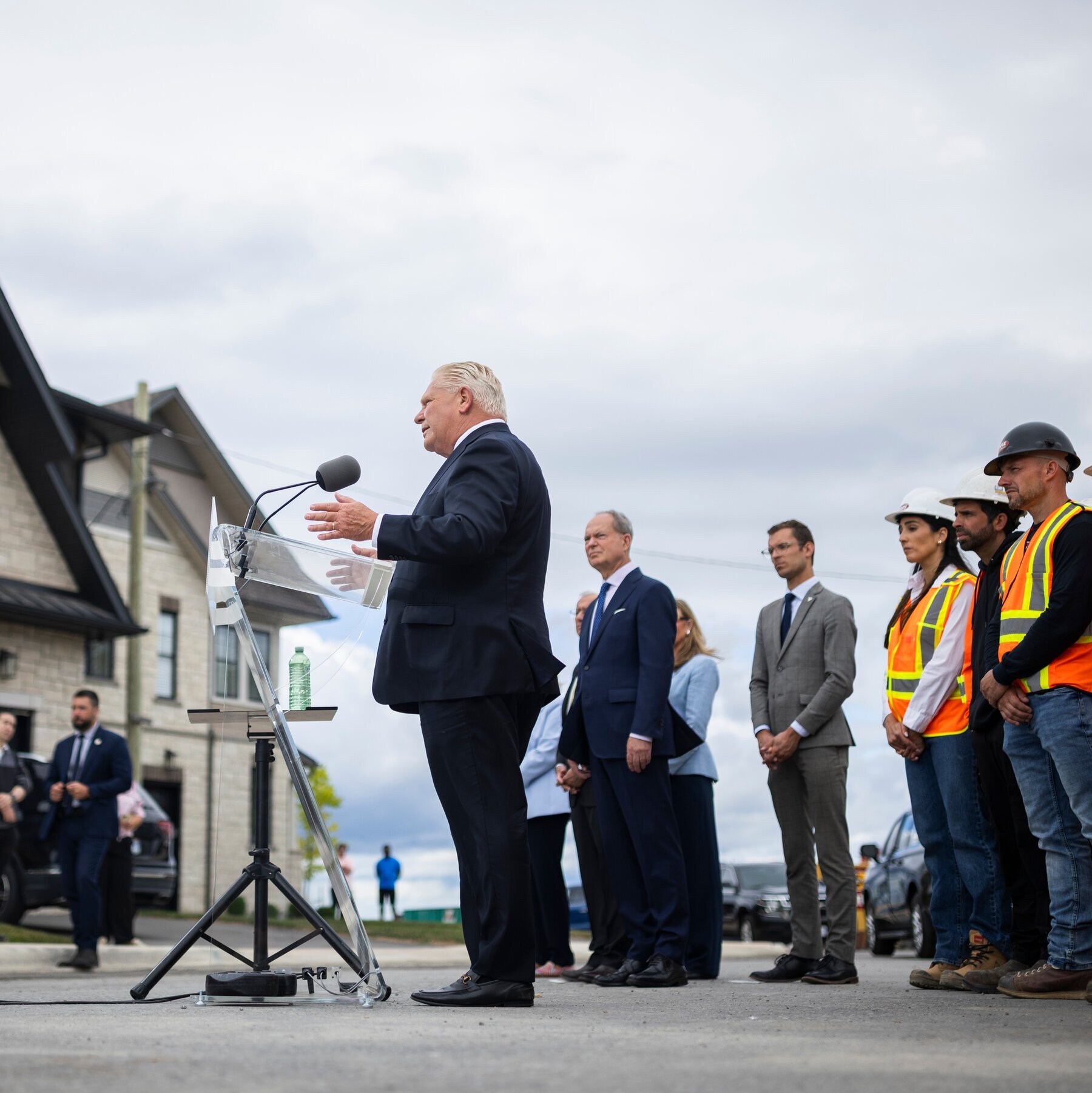 Canadians Stand Their Ground Amid New Trump Tariffs and Expanding U.S.-Canada Trade War