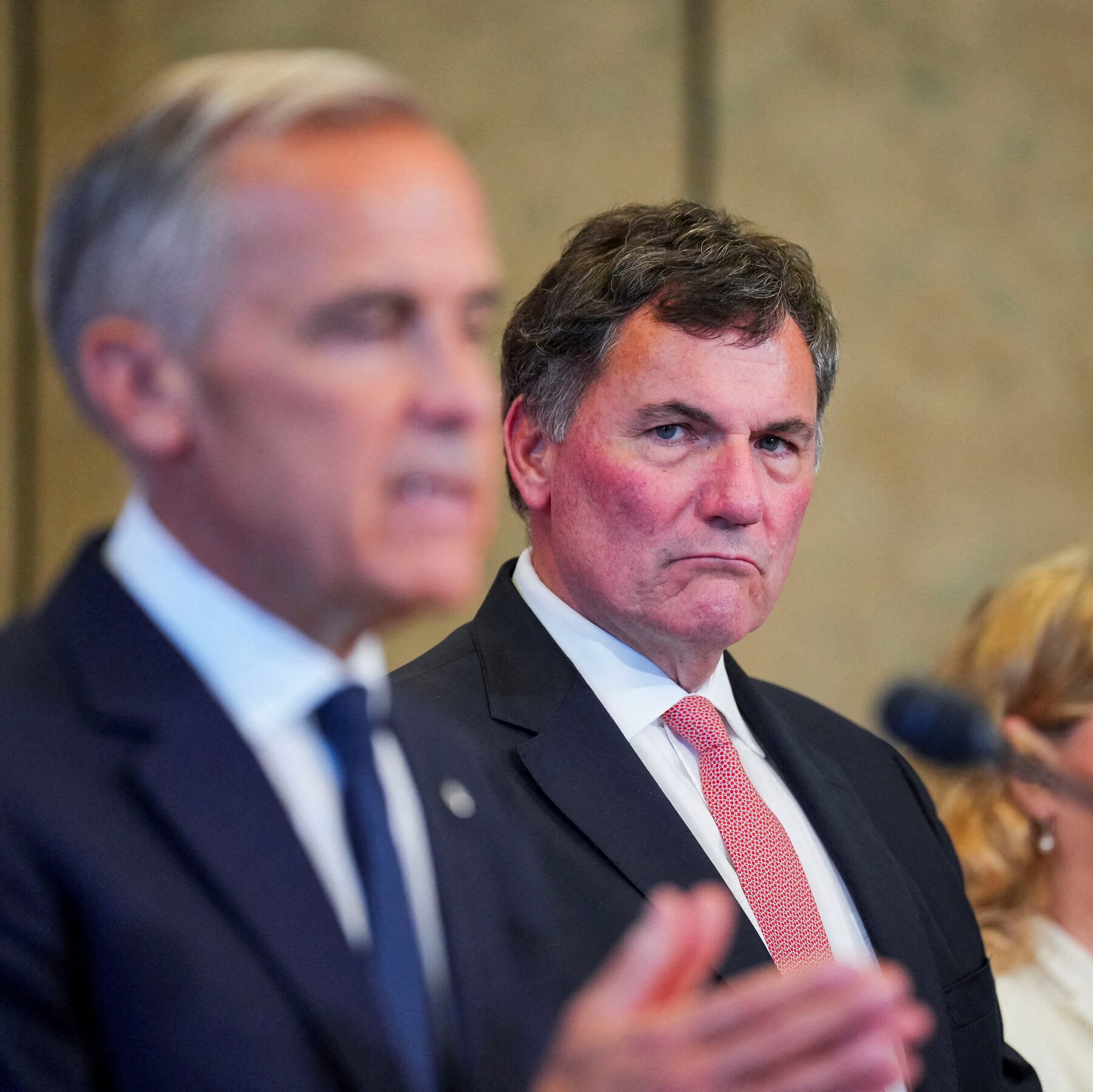 Yielding on French Could Restart Trade Talks, Canadian Officials Say