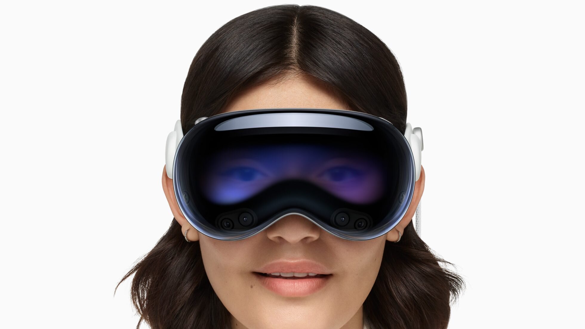 Apple is reportedly cutting hundreds of jobs from Siri, Vision Pro teams