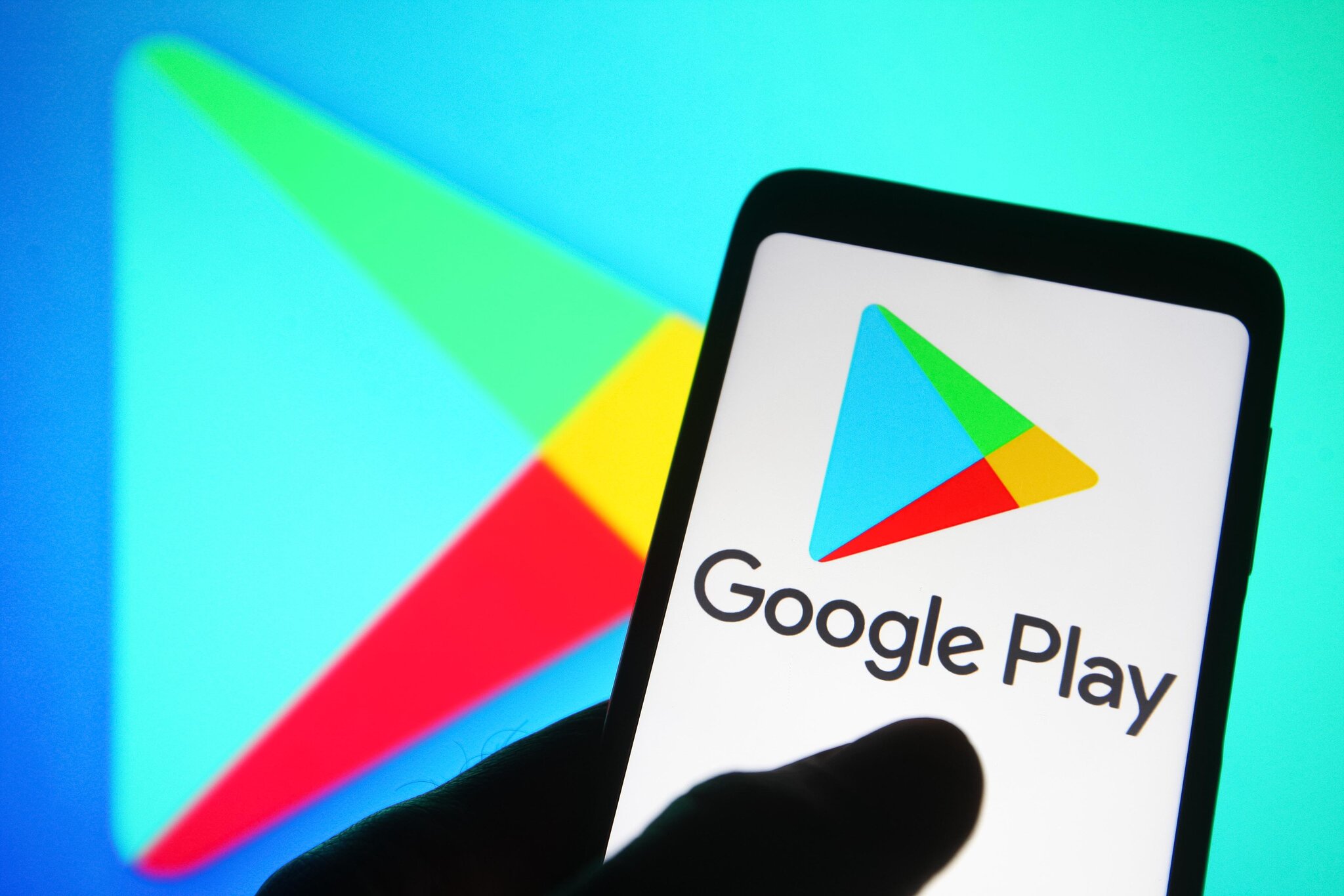 Aptoide becomes the first rival app store to return to Google Play in the US