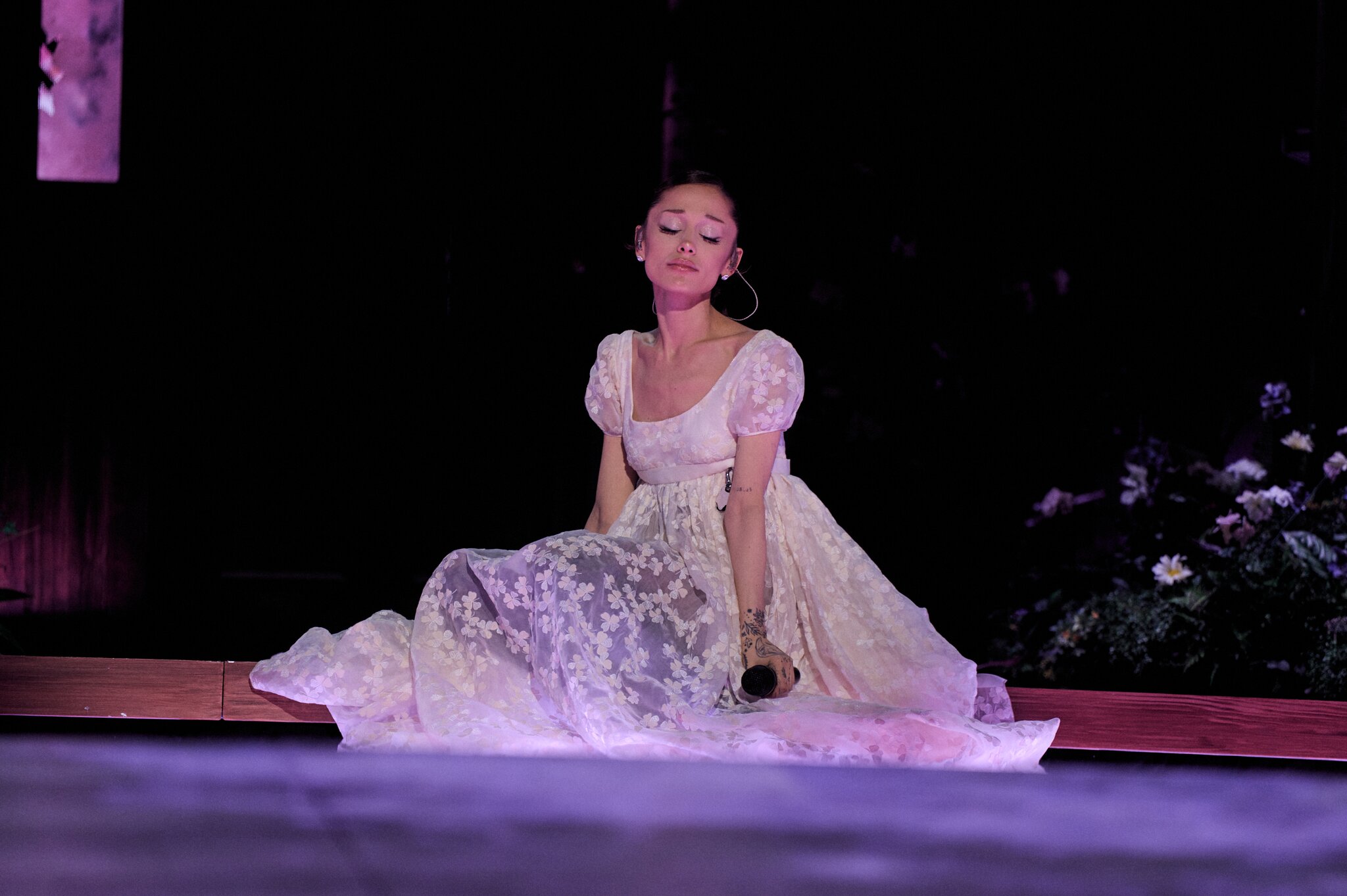 Ariana Grande to Take ‘Step Back From Visibility’ After Tour Ends Amid ‘Public Scrutiny,’ Drops Out of ‘Sunday in the Park With…